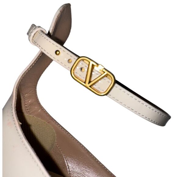 Valentino Garavani Tan Go Cream Patent Leather Platform Heels Size 40 - Picture 11 of 15